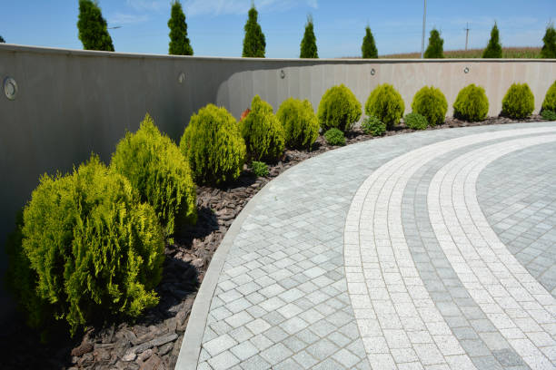 Best Driveway Pavers Near Me  in Peru, IL